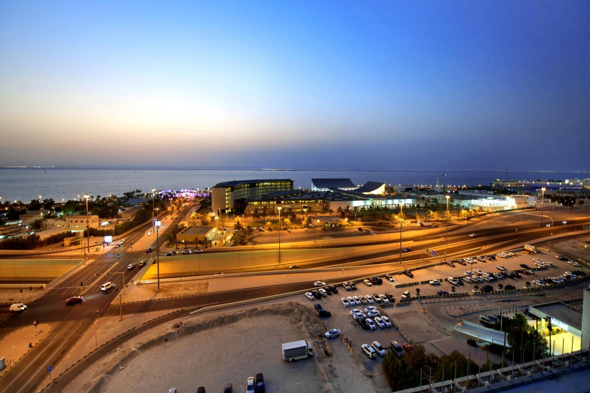 Carlton Tower Hotel Kuwait Kuwait City Exterior foto